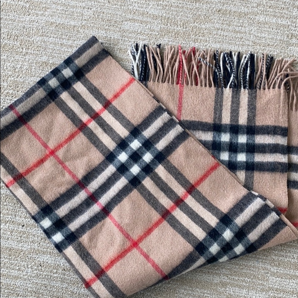 100% wool scarf